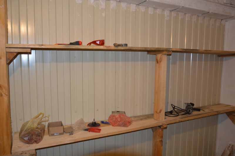 Kitchen Shelving Installation